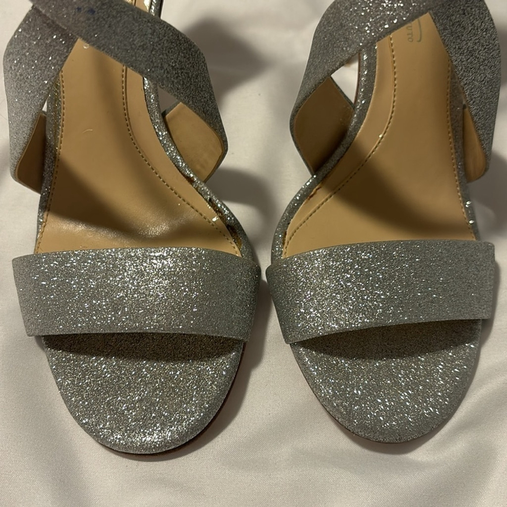IMAGINE VINCE CAMUTO Pascal2 heeled sandals open toe shoes silver glitter sz 5.5 - Picture 8 of 16